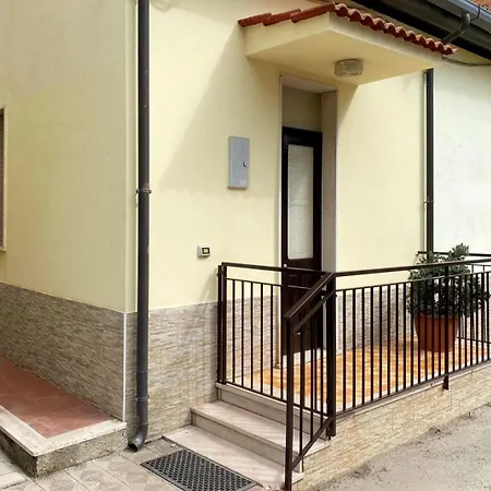 펜션 Casa Tranquilla E Indipendente 레조디칼라브리아